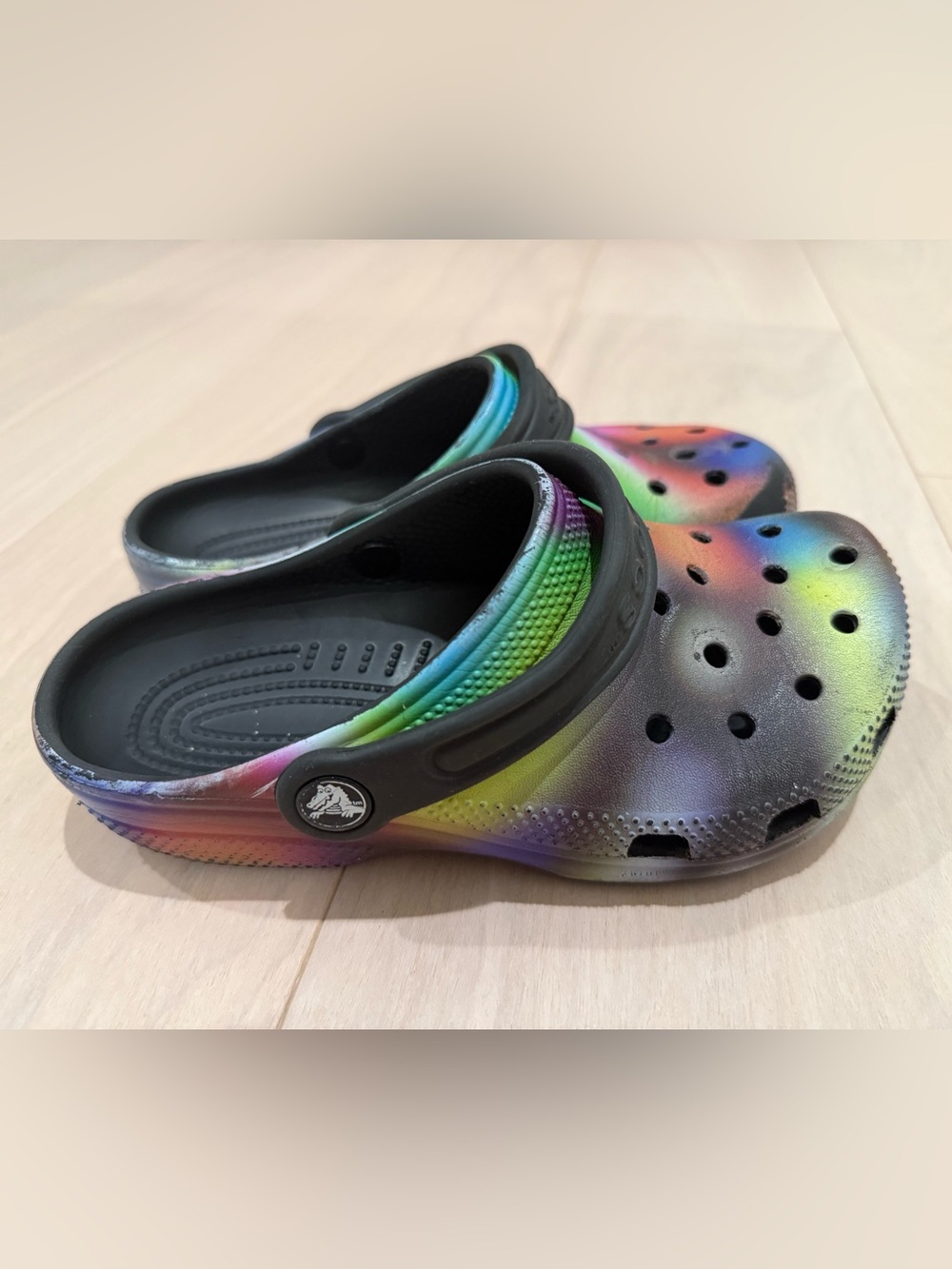 Crocs Classic Clogs Kids J2 Black Rainbow Iridescent Clogs